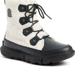 SOREL Explorer II Joan Insulated Lace-Up Boot women’s size 6.5 NWOT